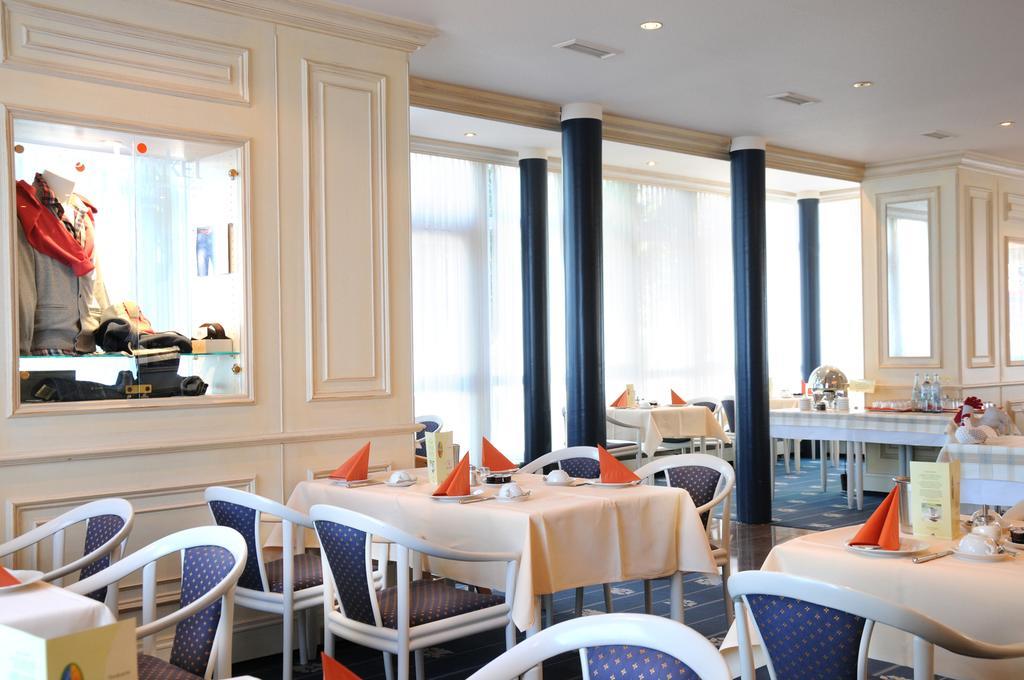Hotel - Restaurant Erich Roediger Бад-Штаффельштайн Экстерьер фото
